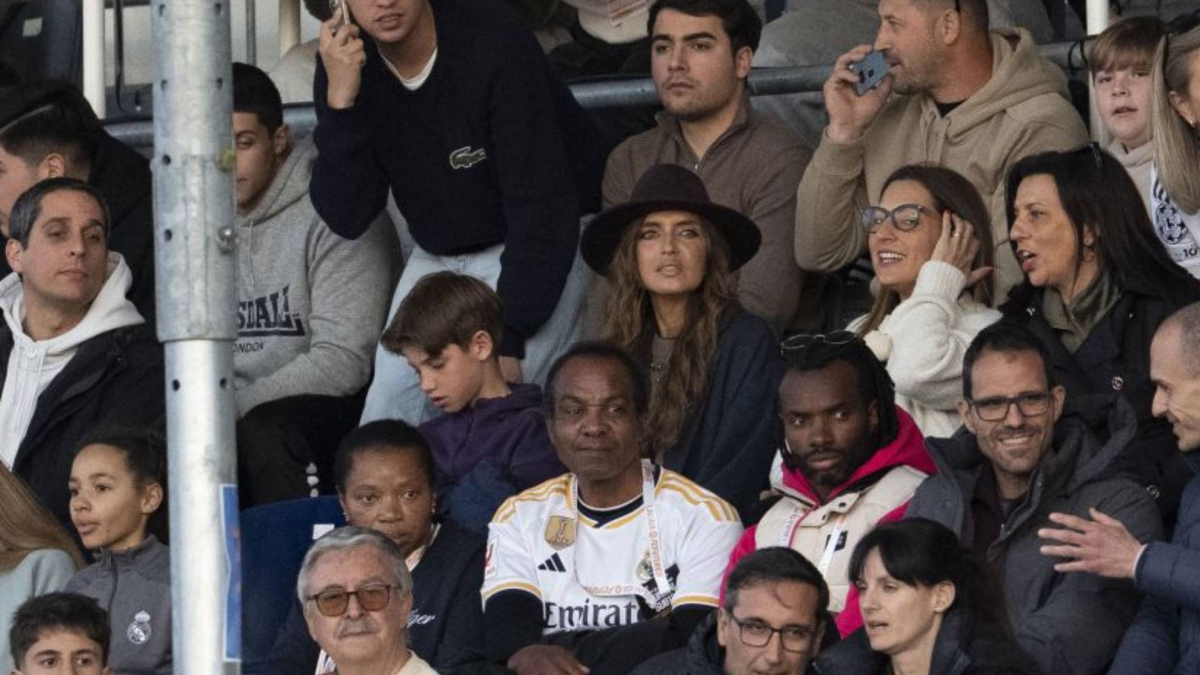 سارة كاربونيرو وخافي بالبوا