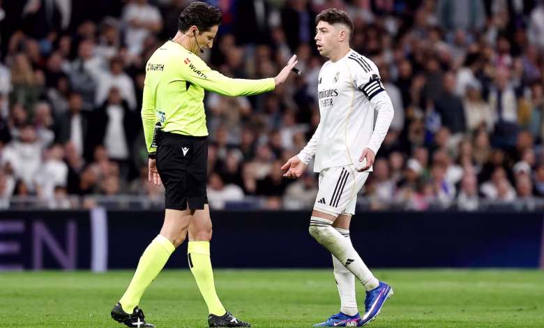 إيقاف فالفيردي مباراة واحدة