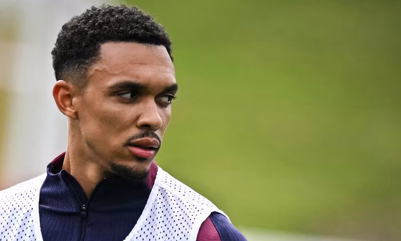 ترينت ألكسندر-أرنولد مع إنجلترا